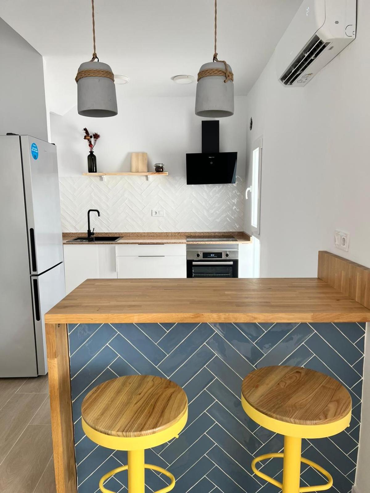 Apartamentos Buganvilla Roquetas de Mar Habitación foto